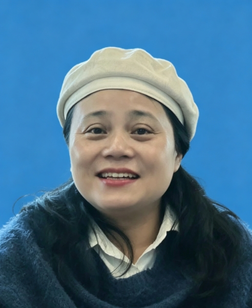 胡梨花 院长